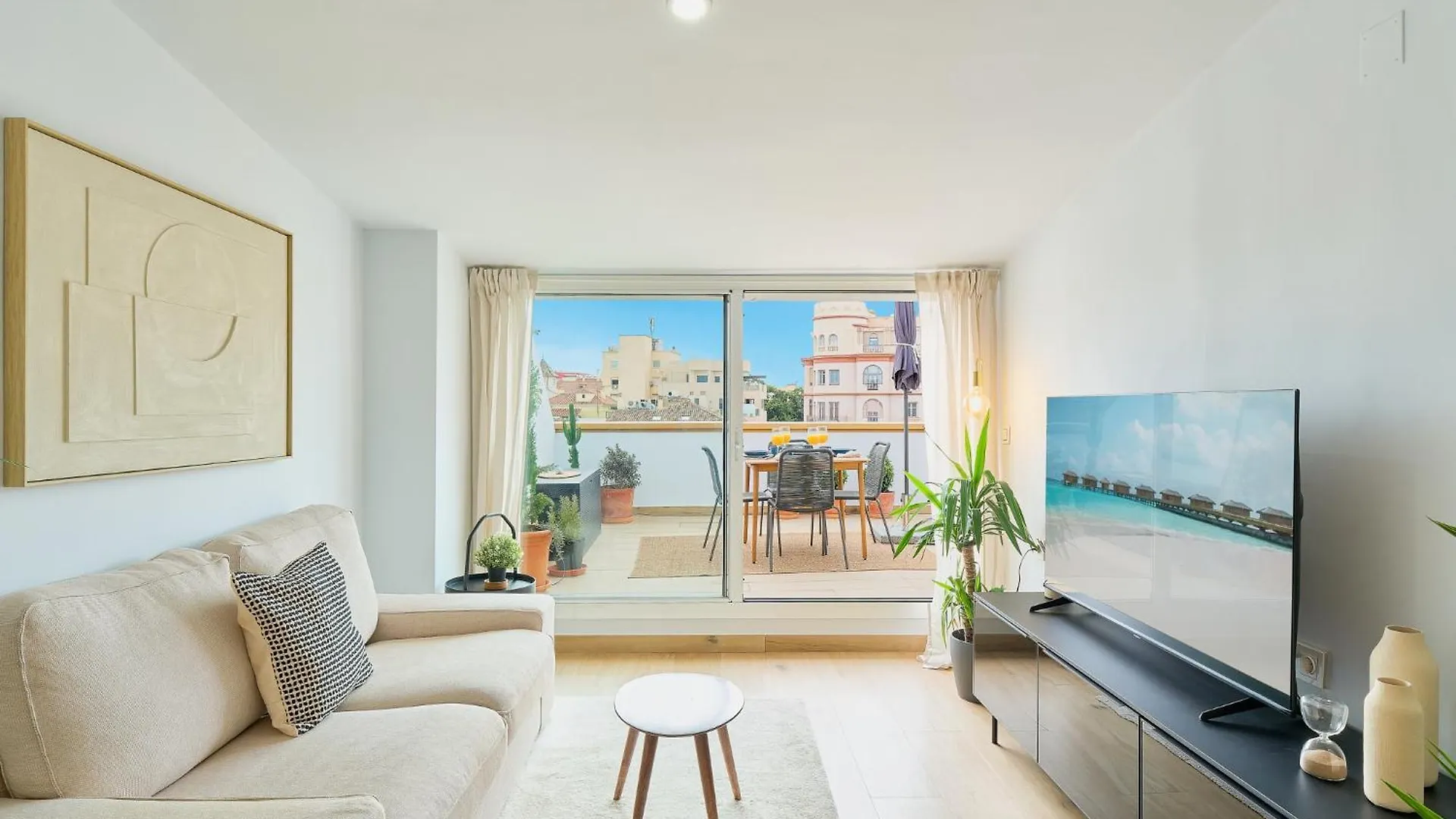 Atarazanas Penthouse By Lovely Rentals Málaga Spanje