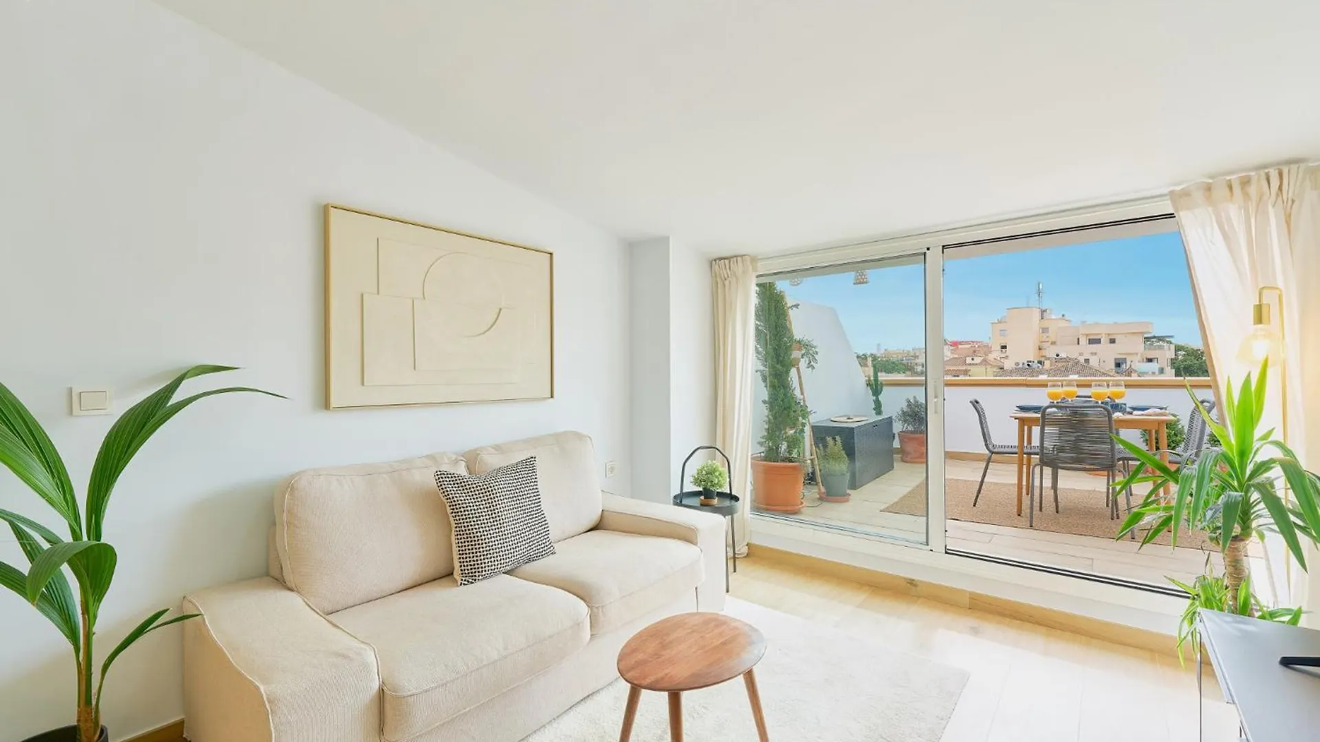 Atarazanas Penthouse By Lovely Rentals Málaga 0*,  Spanje