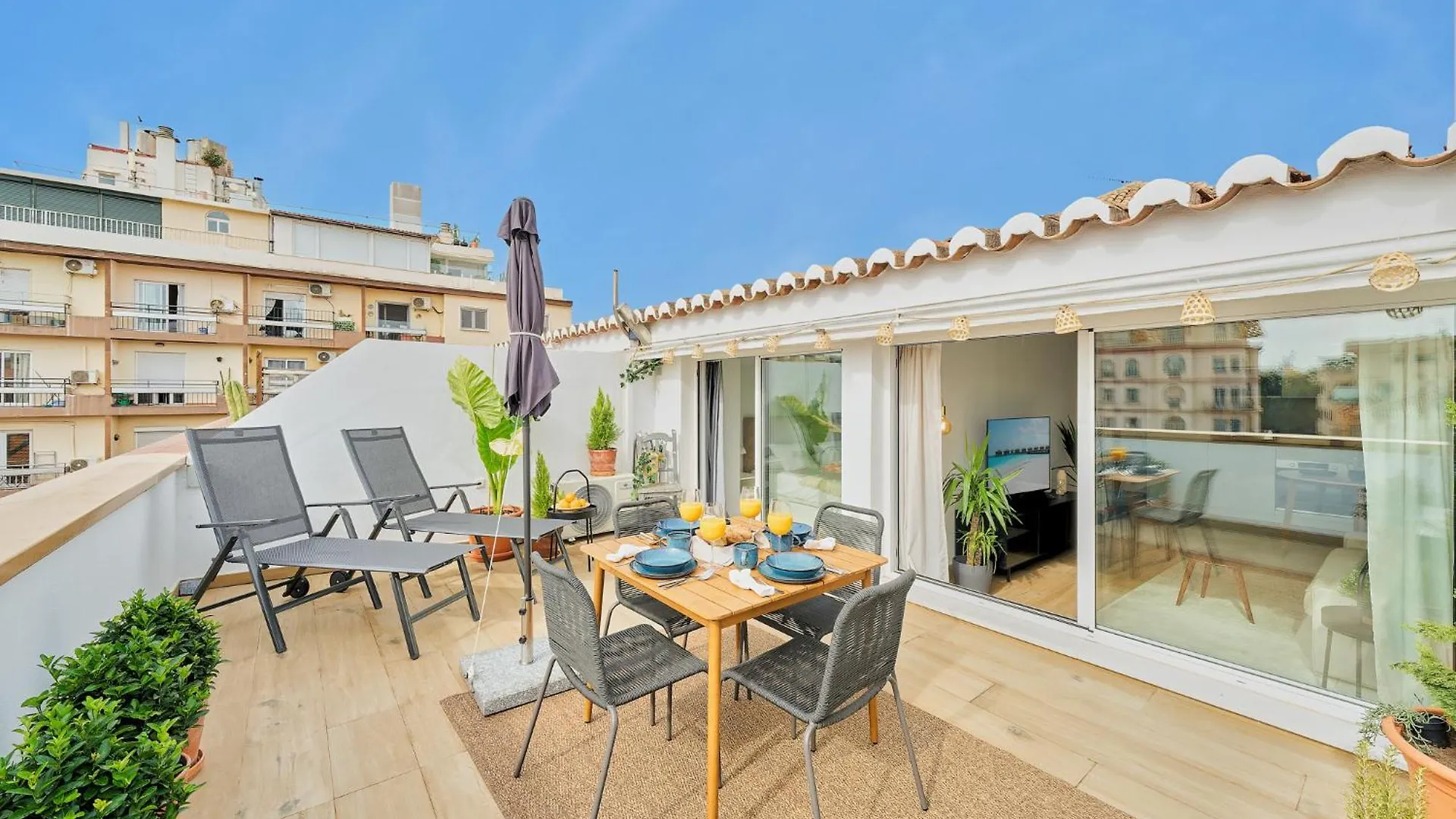Atarazanas Penthouse By Lovely Rentals Málaga